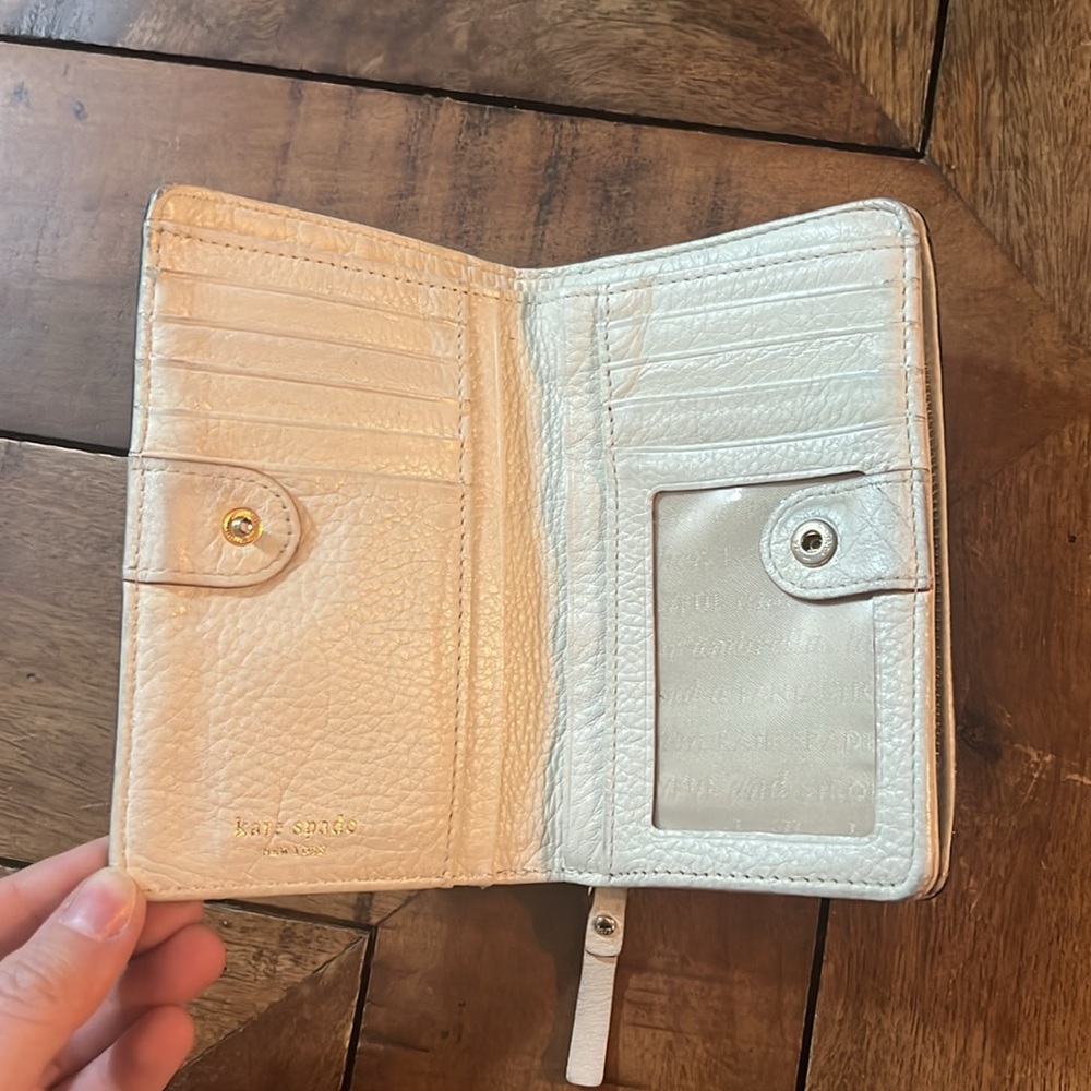 Kate Spade Saffiano Black and White Leather Wallet - Picture 2 of 5